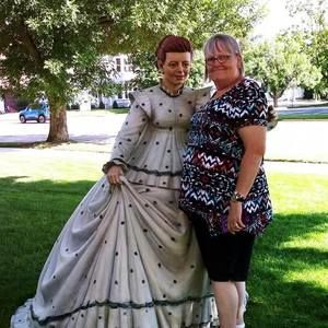 Meet your Posher, Beth